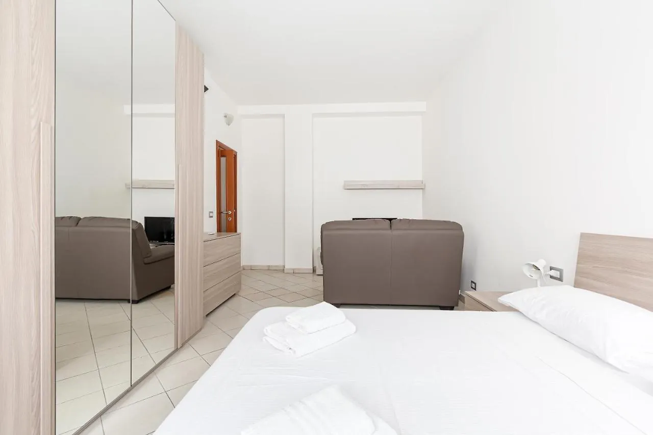 Ripamonti Budget Apartment With Small Balcony Milan