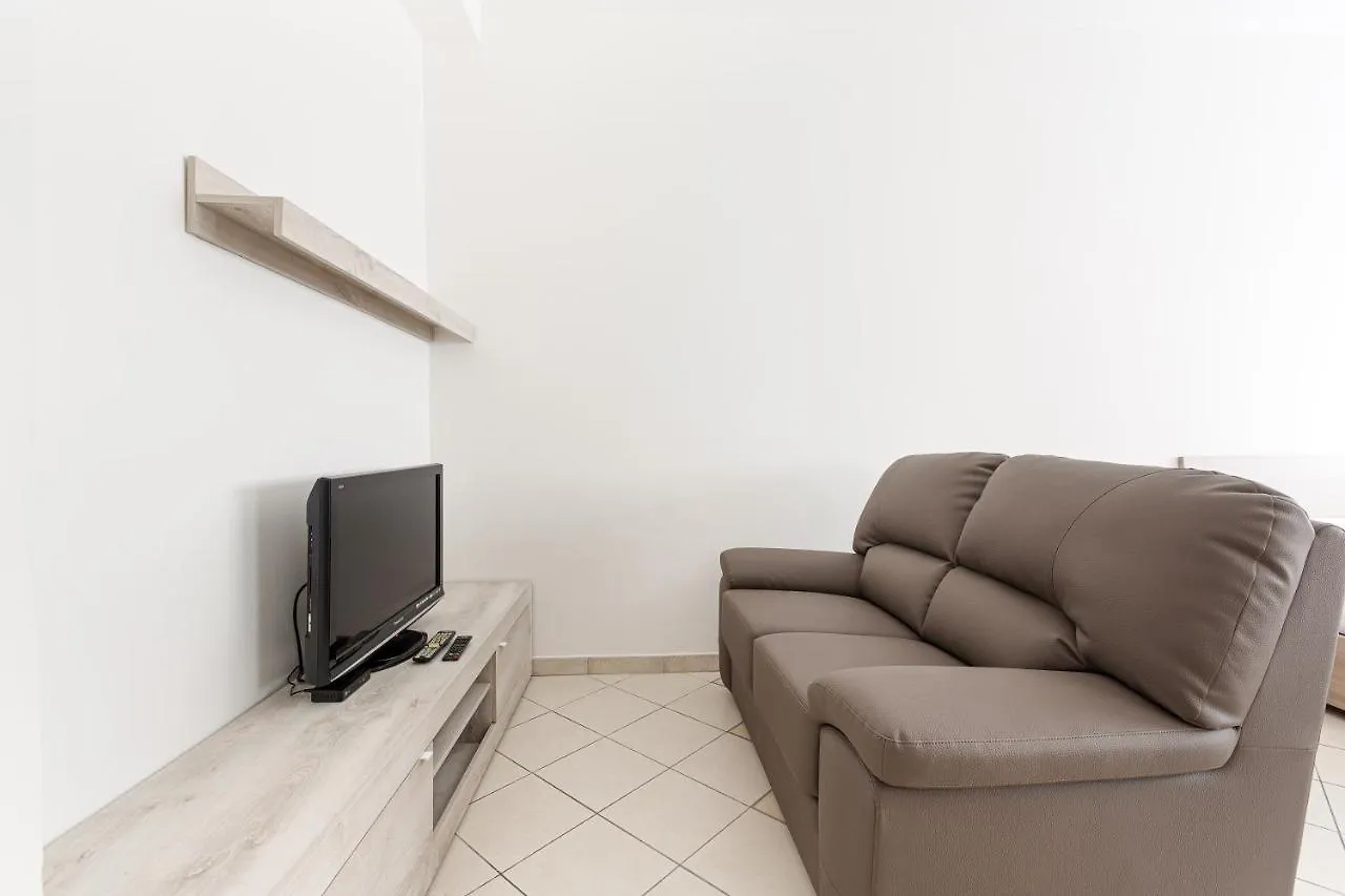 Ripamonti Budget Apartment With Small Balcony Milan 0*,  Italy