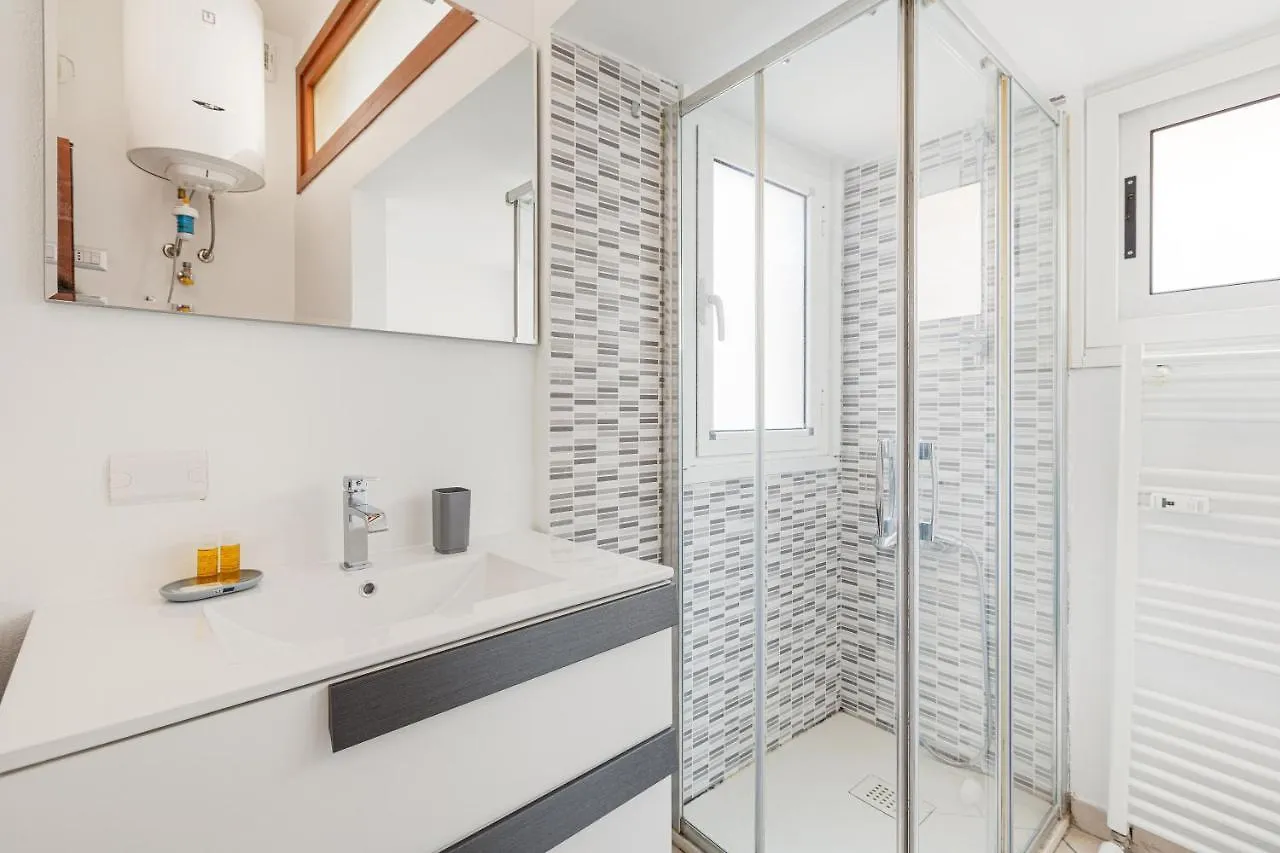 Ripamonti Budget Apartment With Small Balcony Milan